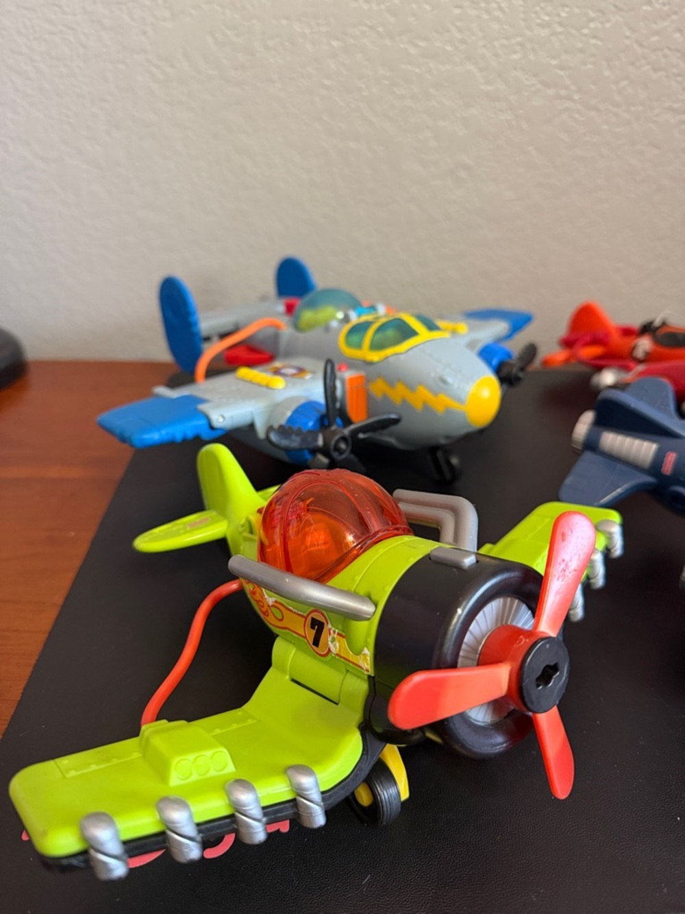 Vintage Fisher Price Imaginext Airplane Sky Racer Tornado Twin Eagle Tiger Shark - Picture 3 of 16
